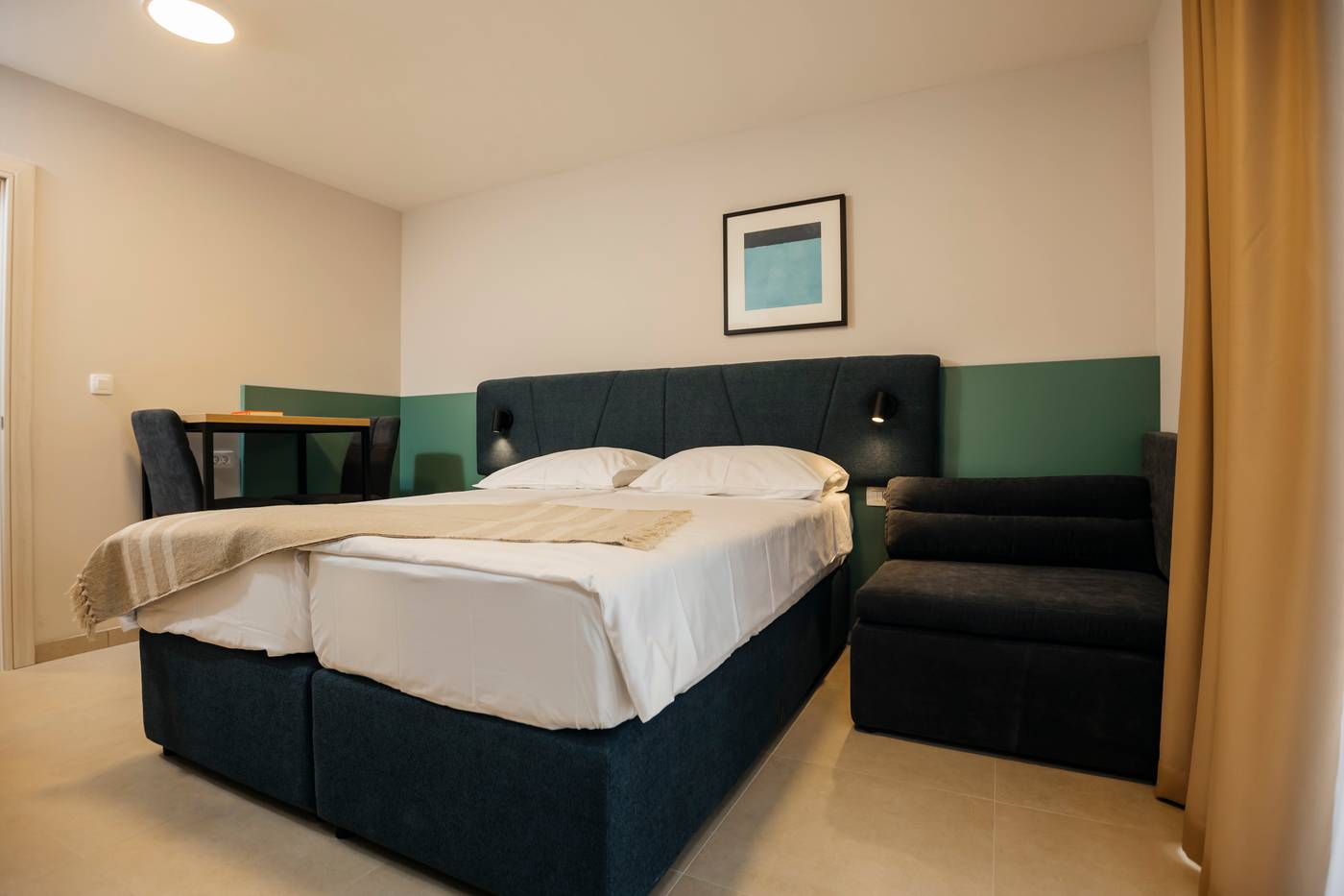 Holiday-Village-Sagitta-Room-12