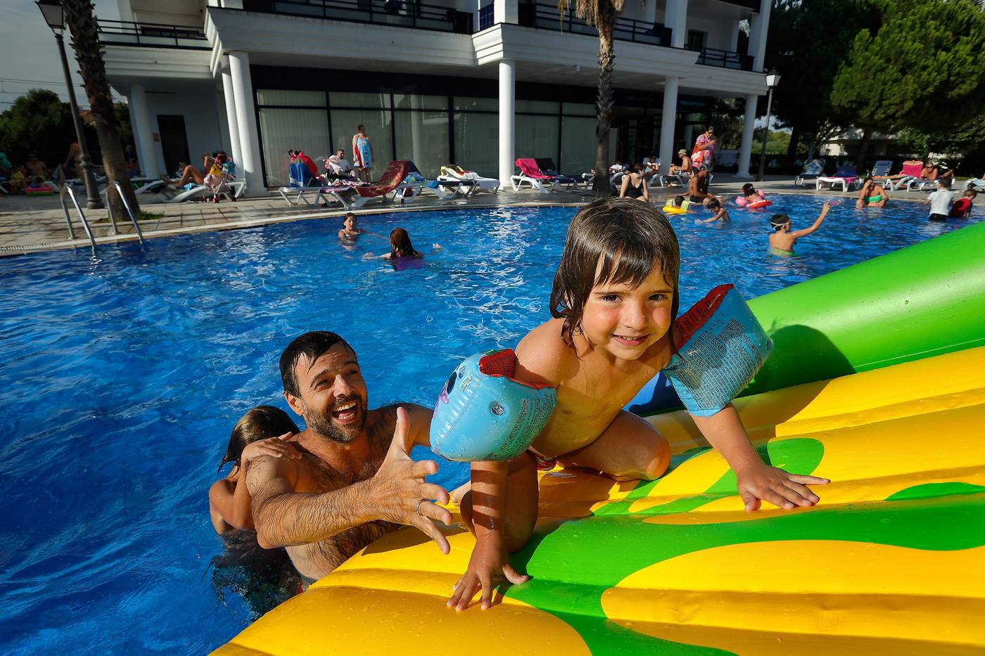 Pins-Platja-Sports-and-Entertainment-9