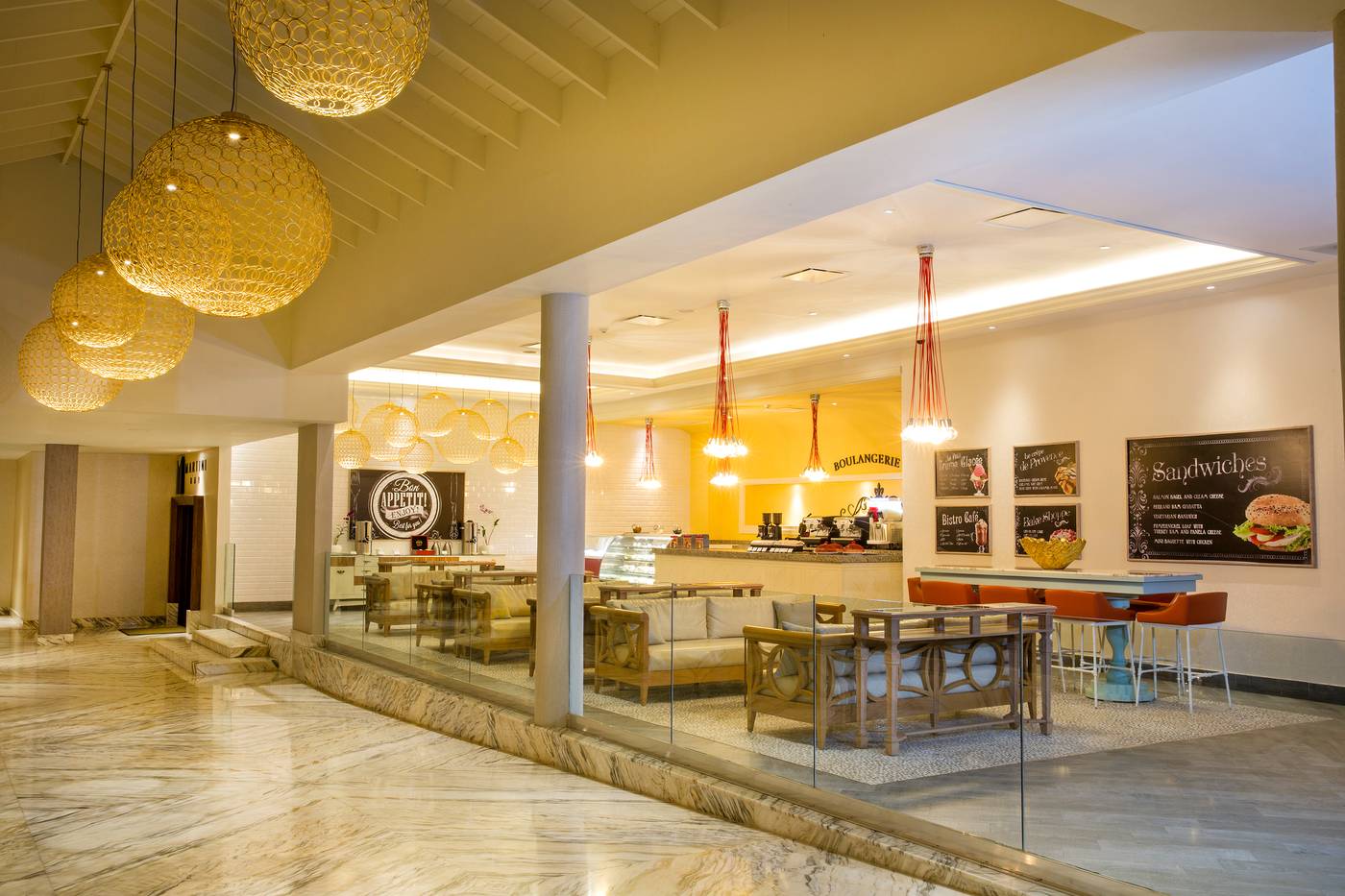 Moon-Palace-Jamaica-Restaurant-58