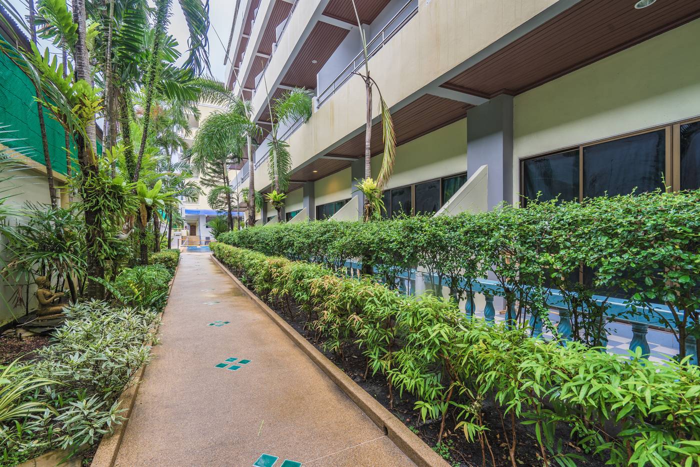 Patong-Pearl-Resortel-Phuket-General-view-12