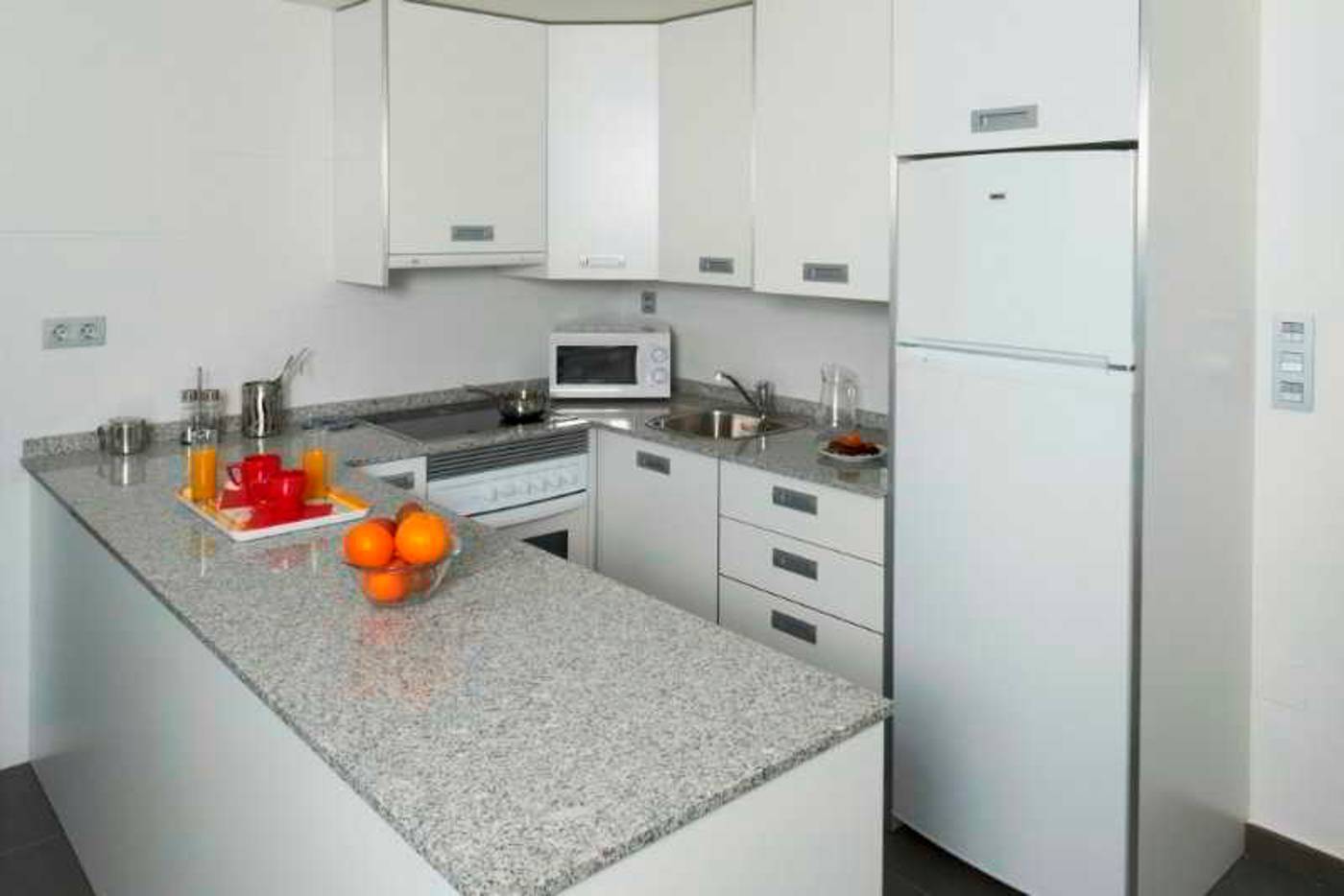 Pierre-Vacances-La-Manga-Room-11