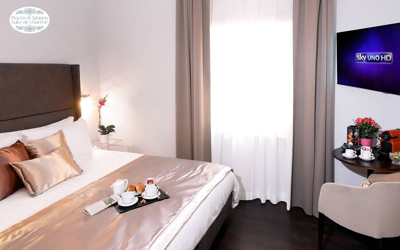 Piazza-Di-Spagna-Suite-De-Charme-Room-6