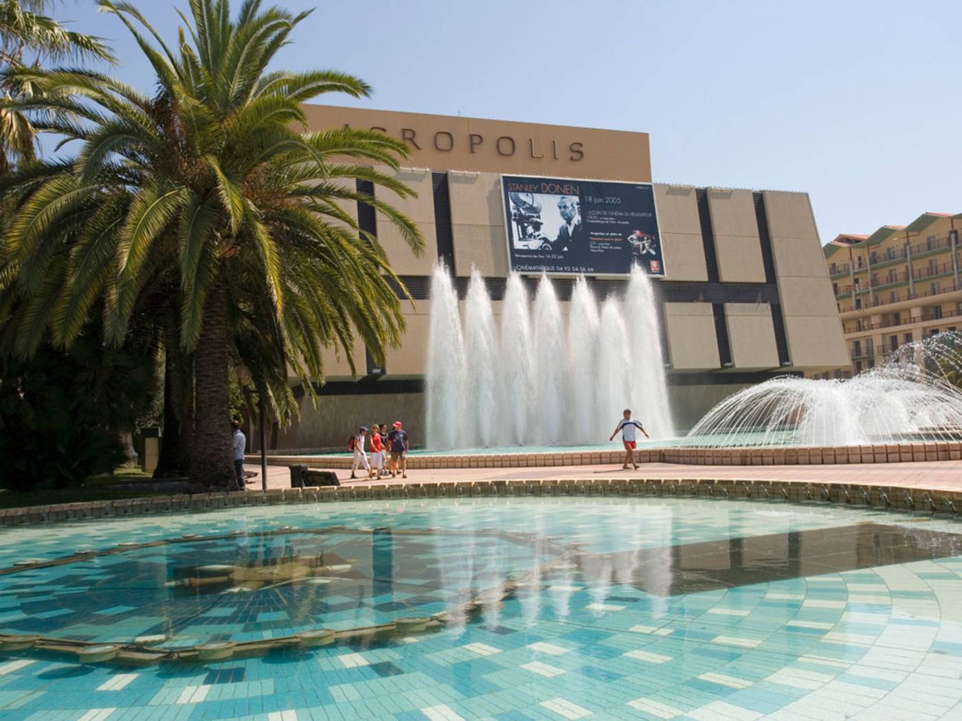 Ibis-Styles-Nice-Vieux-Port-Sports-and-Entertainment-2