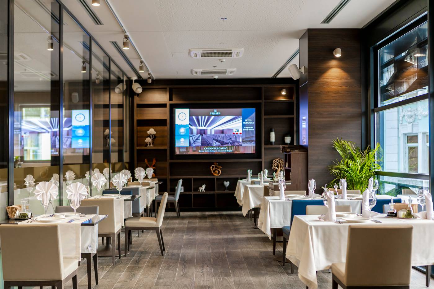 Bulgaria-Restaurant-25