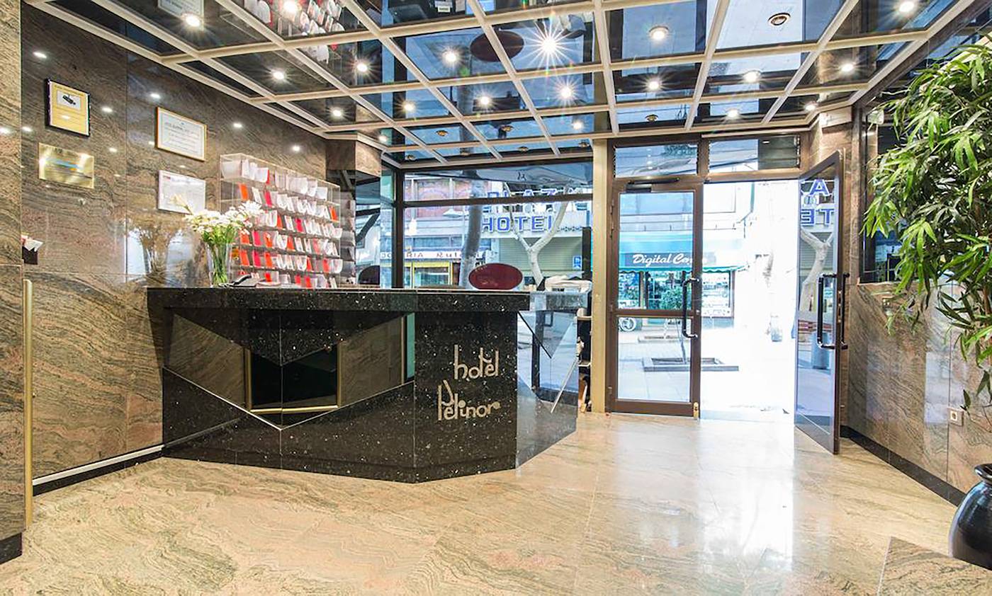 Adonis-Pelinor-Lobby-38