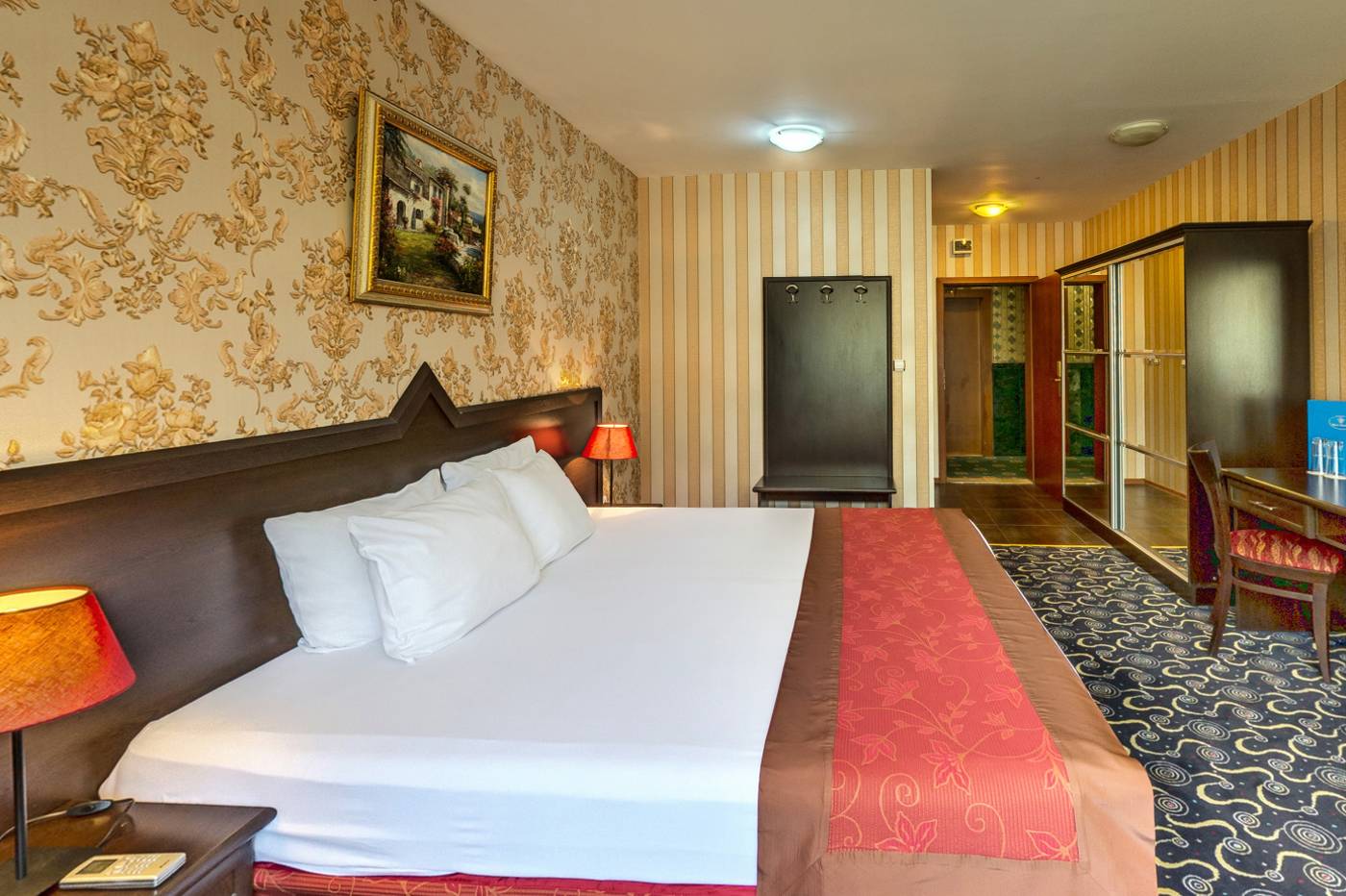 Montecito-Bulgaria-SOFIA-Room-10