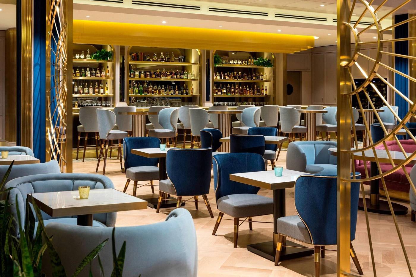 Westin-Bayshore-Vancouver-Lobby-19