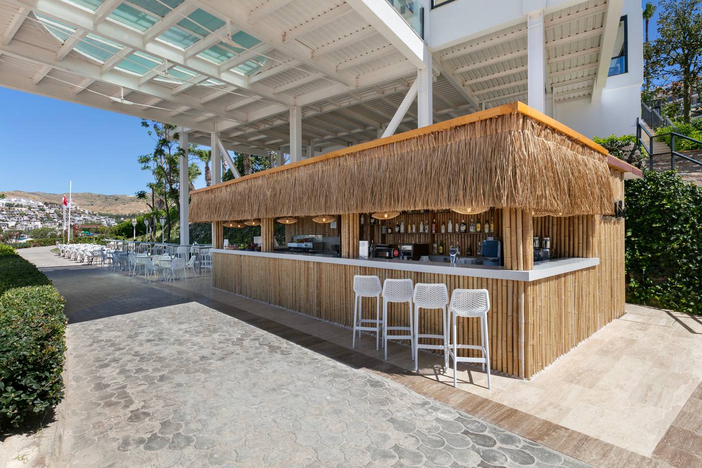 Kefaluka-Resort-Bar-16