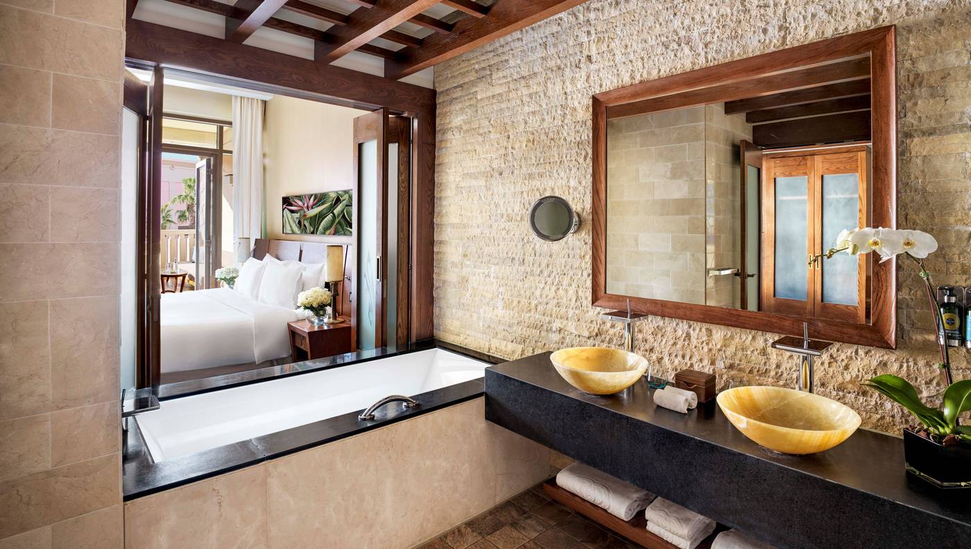 Sofitel-Dubai-The-Palm-Room-80