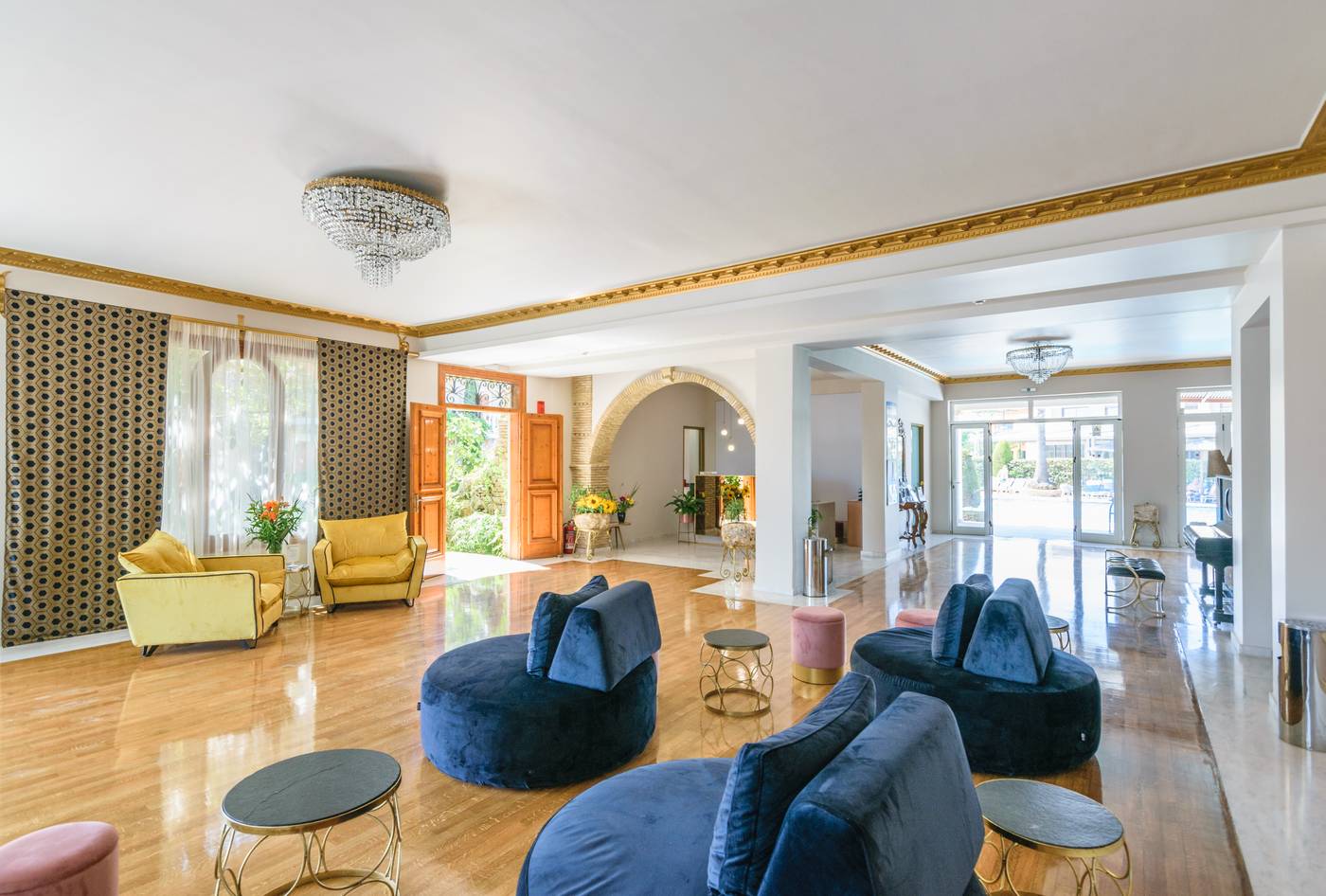 Plaza-Pallas-Lobby-20