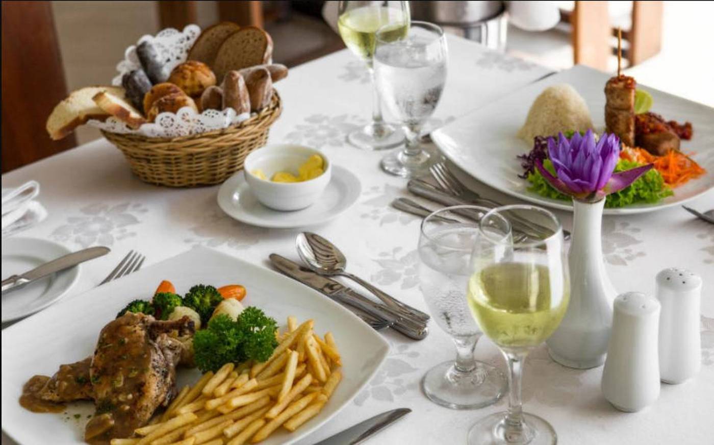 Tangerine-Beach-Restaurant-6