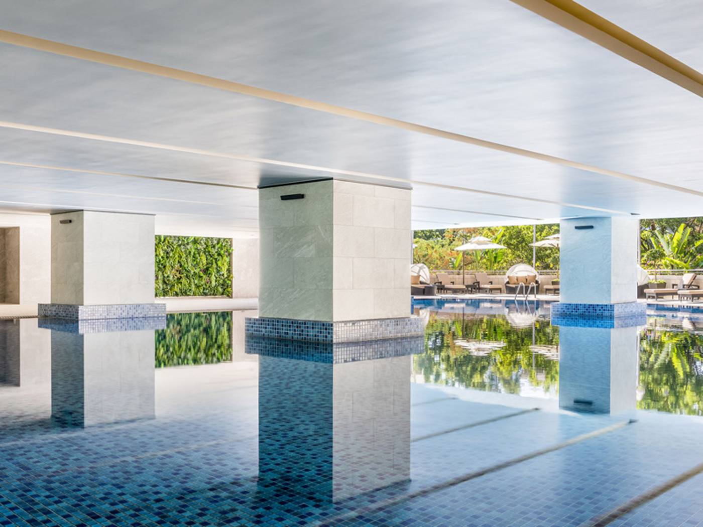 Royal-Park-Hotel-Pool-16