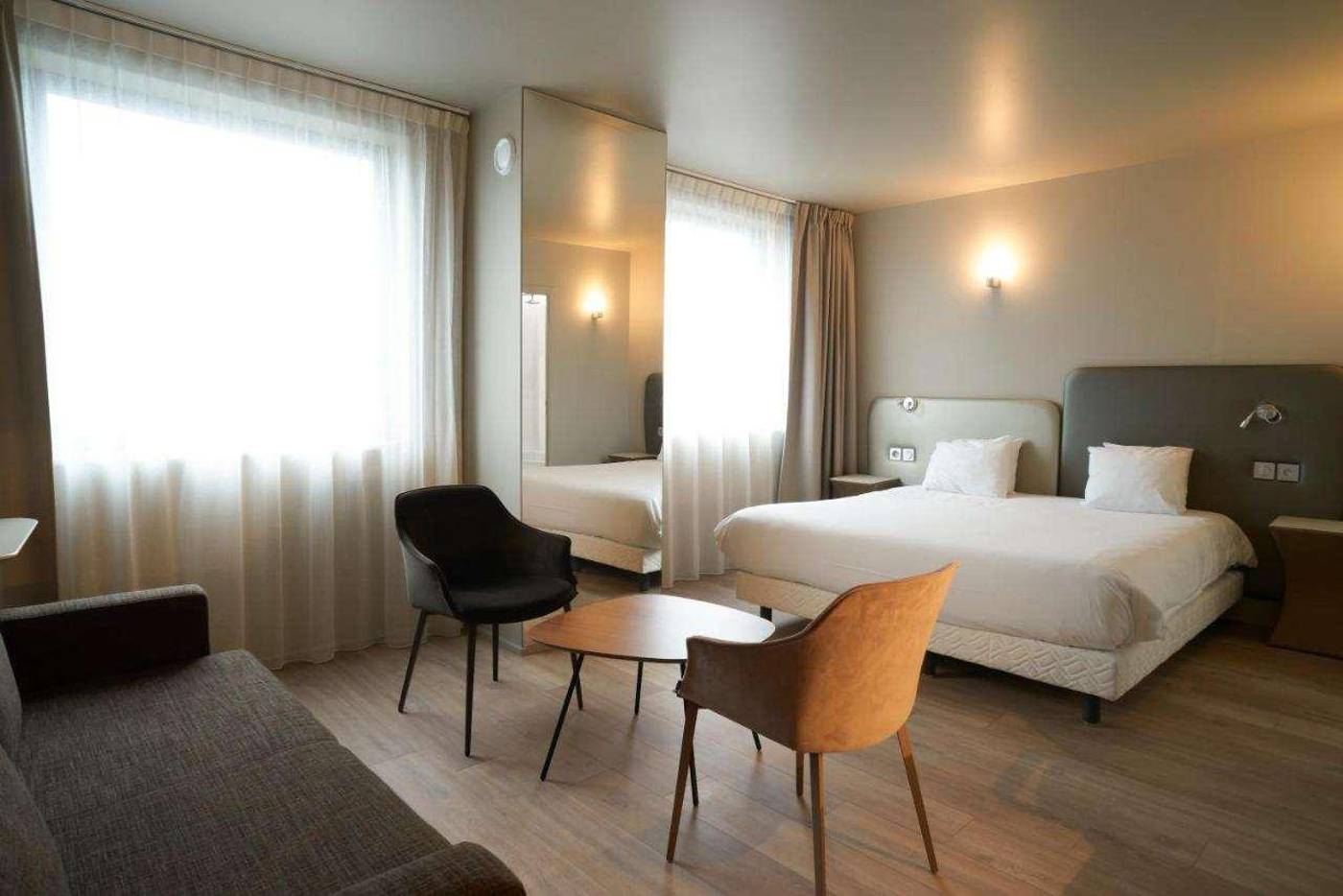 Inter-Hotel-Torcy-Room-21