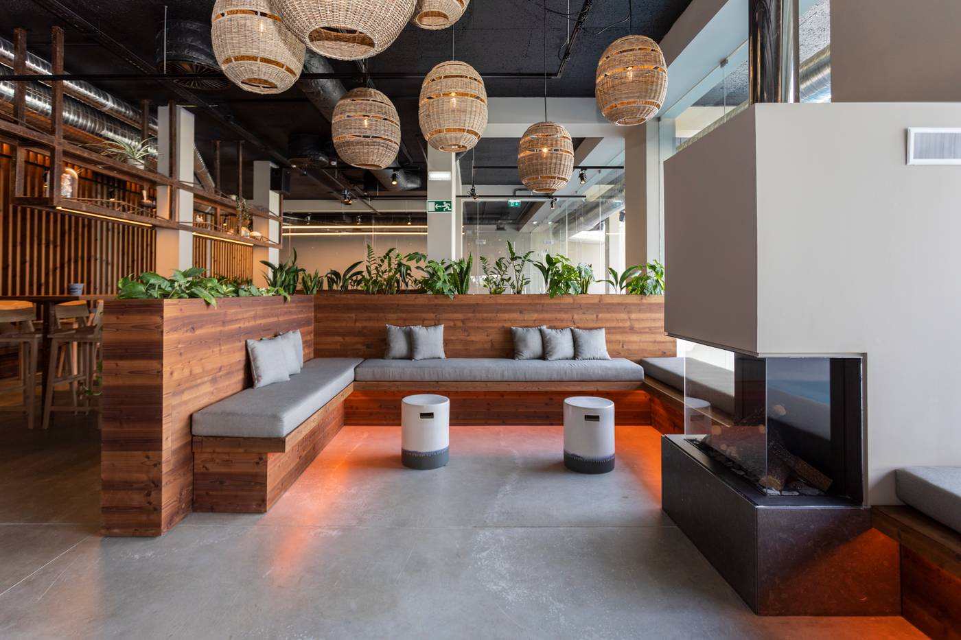 You-and-the-sea-Restaurant-6