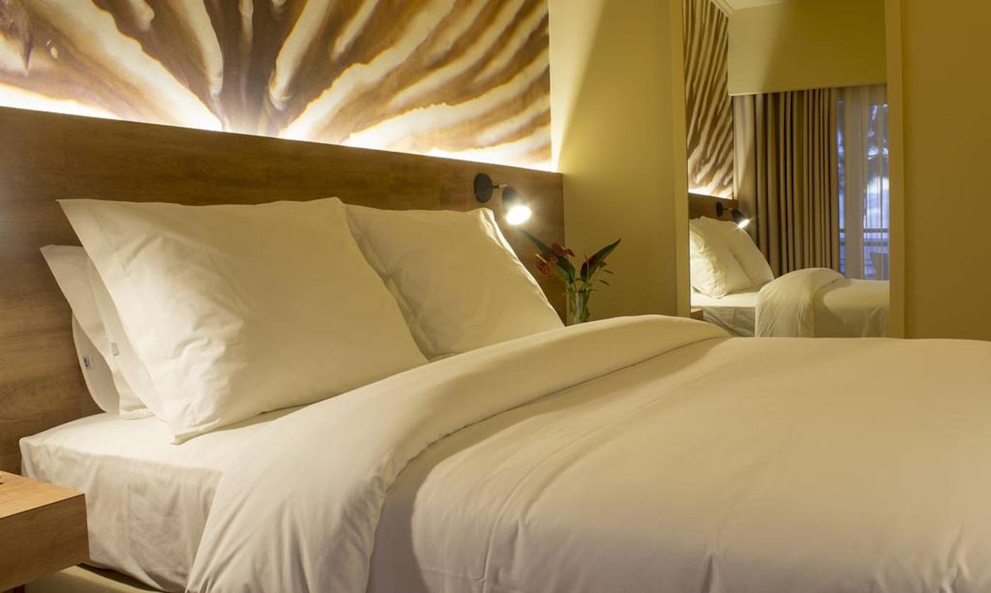 Calheta-Beach-Hotel-Room-16