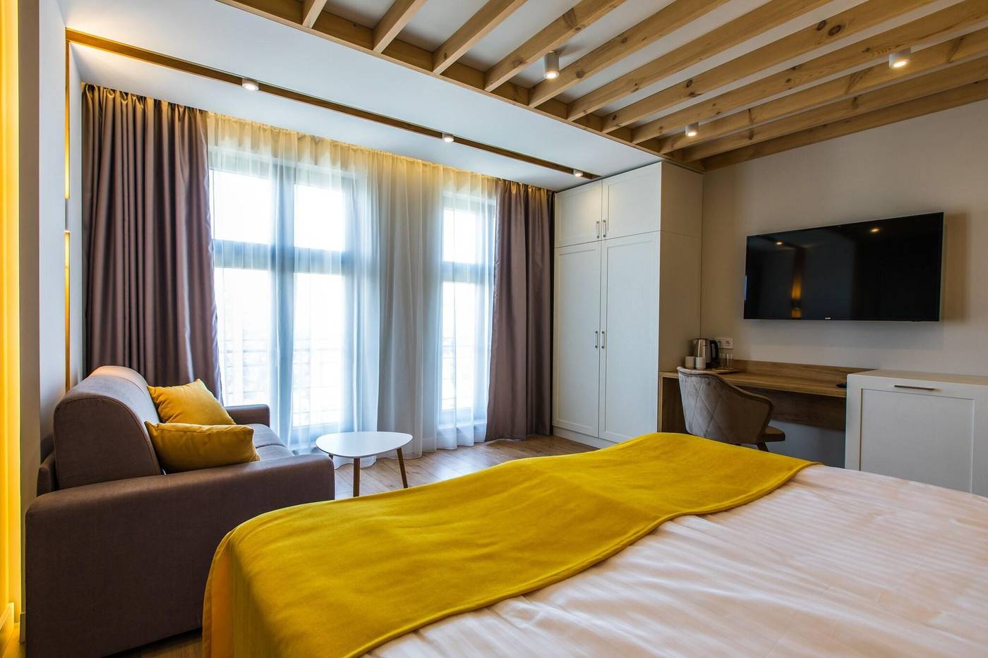 Hillhouse-Plovdiv-Room-40