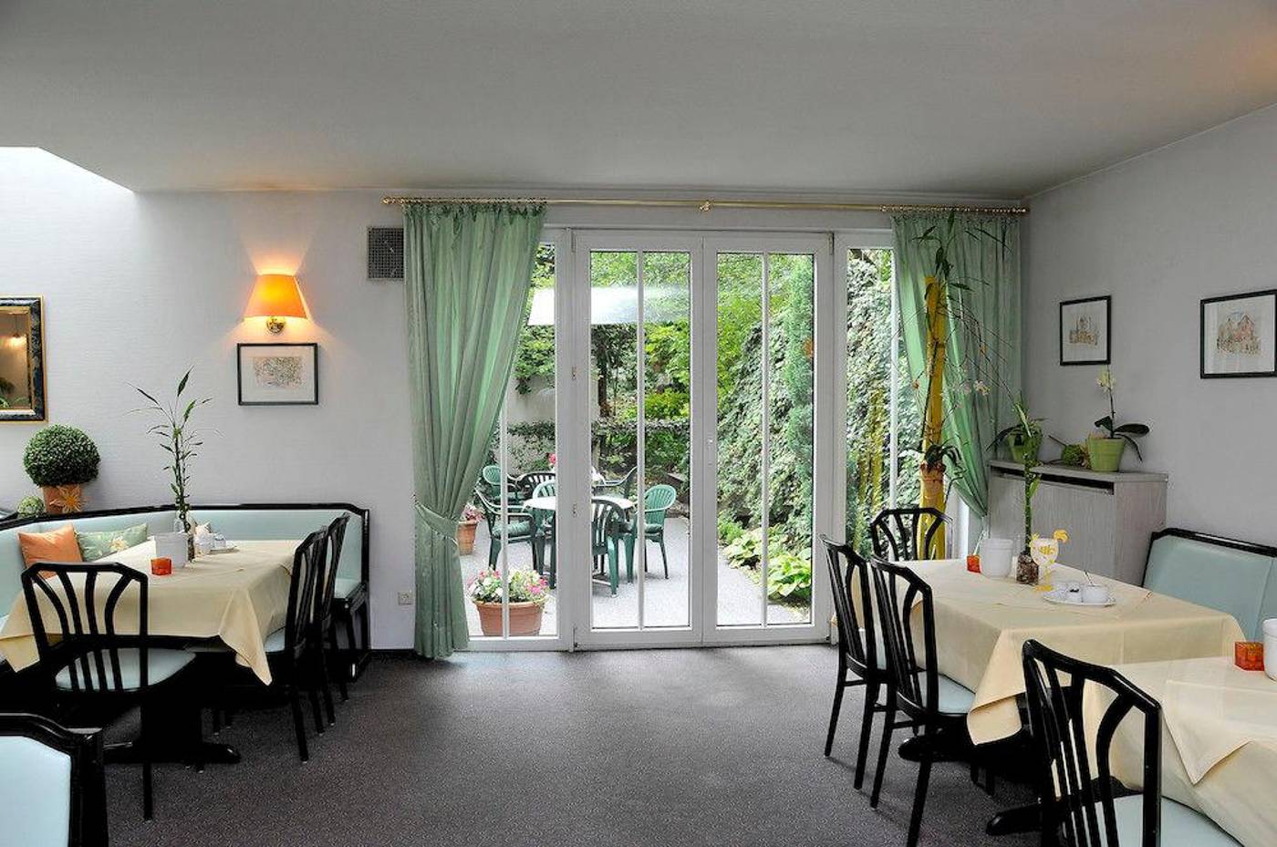 Garden-Germany-NUREMBURG -General view-7