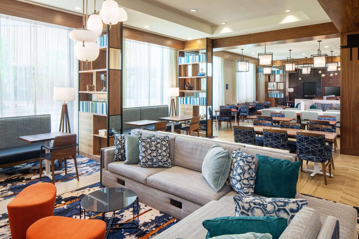 Homewood-Suites-Boston-Seaport-Lobby-5