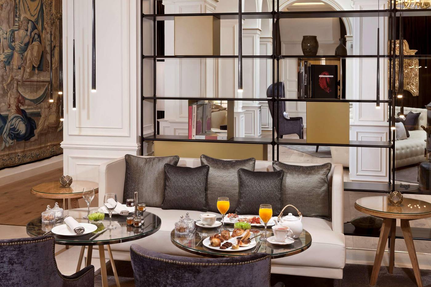 Gran-Melia-Palacio-de-los-Duques-Restaurant-14