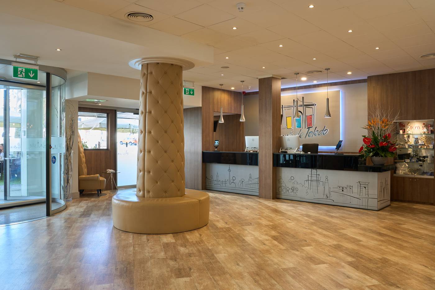 Puerta-de-Toledo-Lobby-1