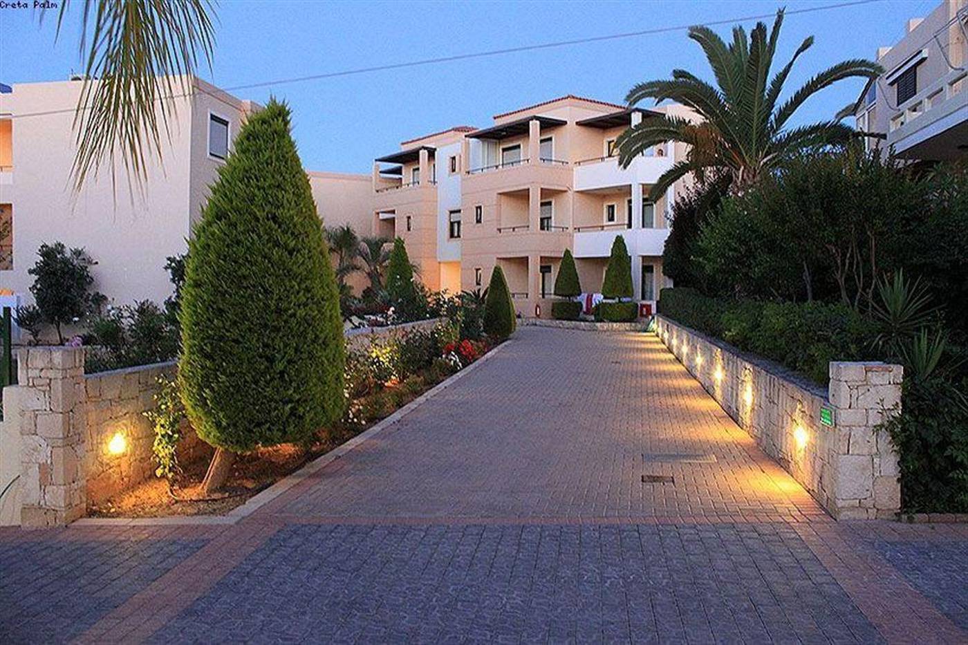 Creta-Palm-Hotel---Apartments-General-view-13