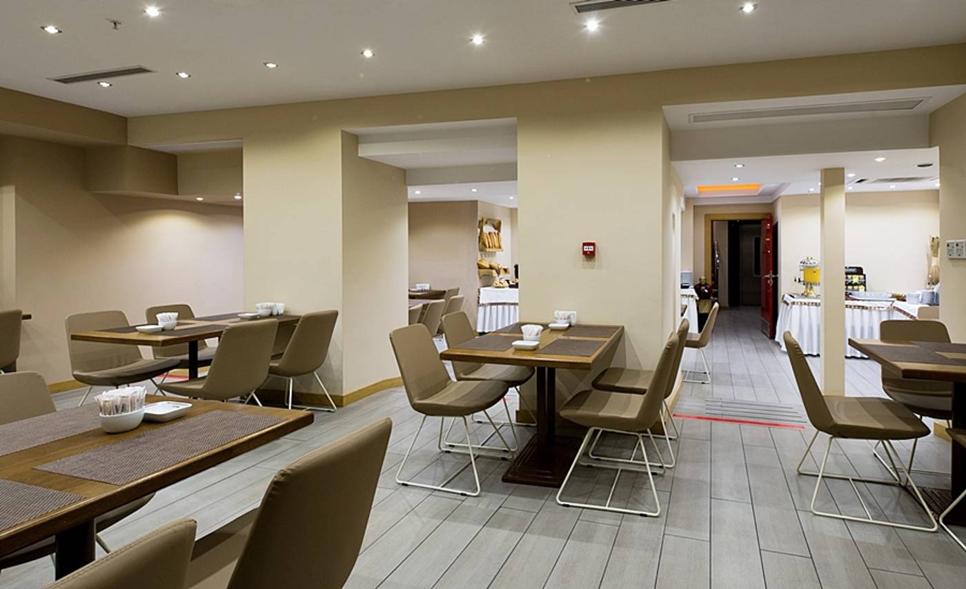 Olimpiyat-Restaurant-12