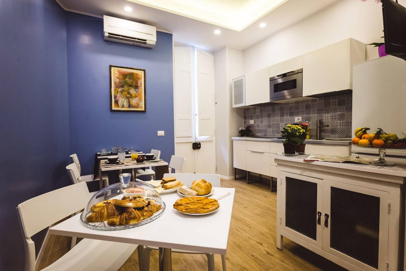 B-B-Angelina-Rooms-in-Rome-Restaurant-5