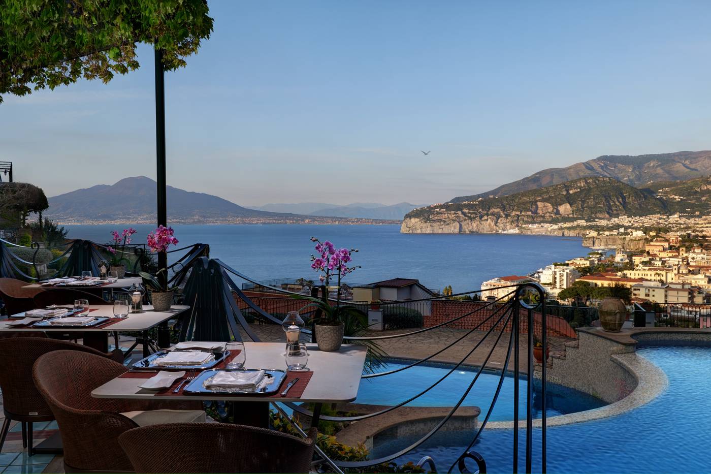 14.10.25 Grand Hotel Capodimonte