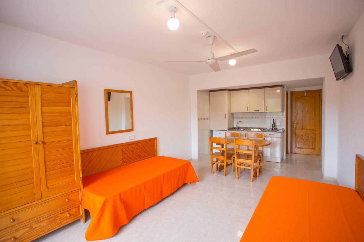 Zodiac-Apartamentos-Room-19