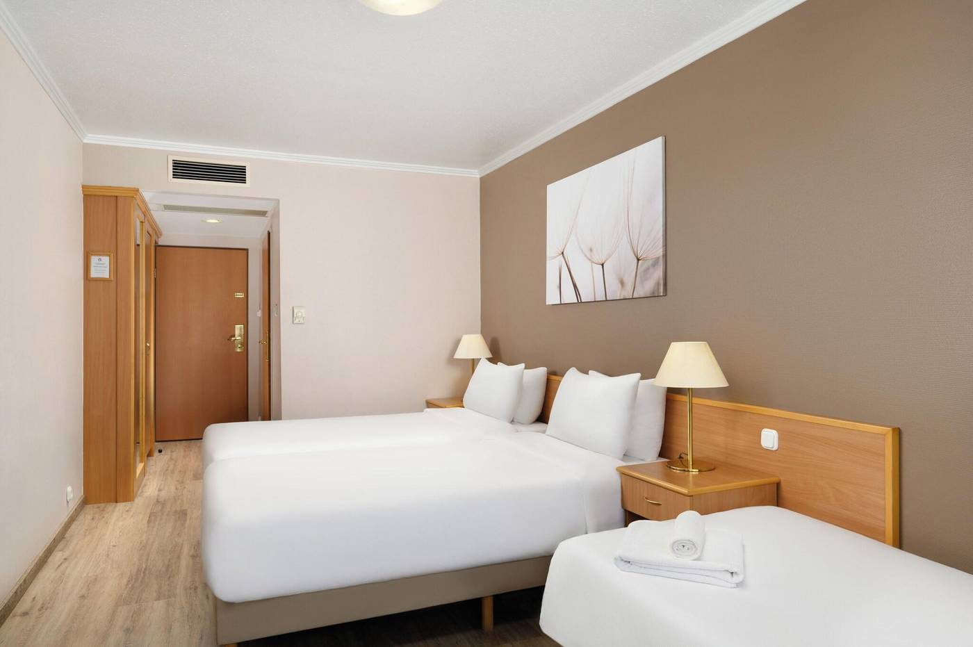 Danubius-Hotel-Arena-Room-23