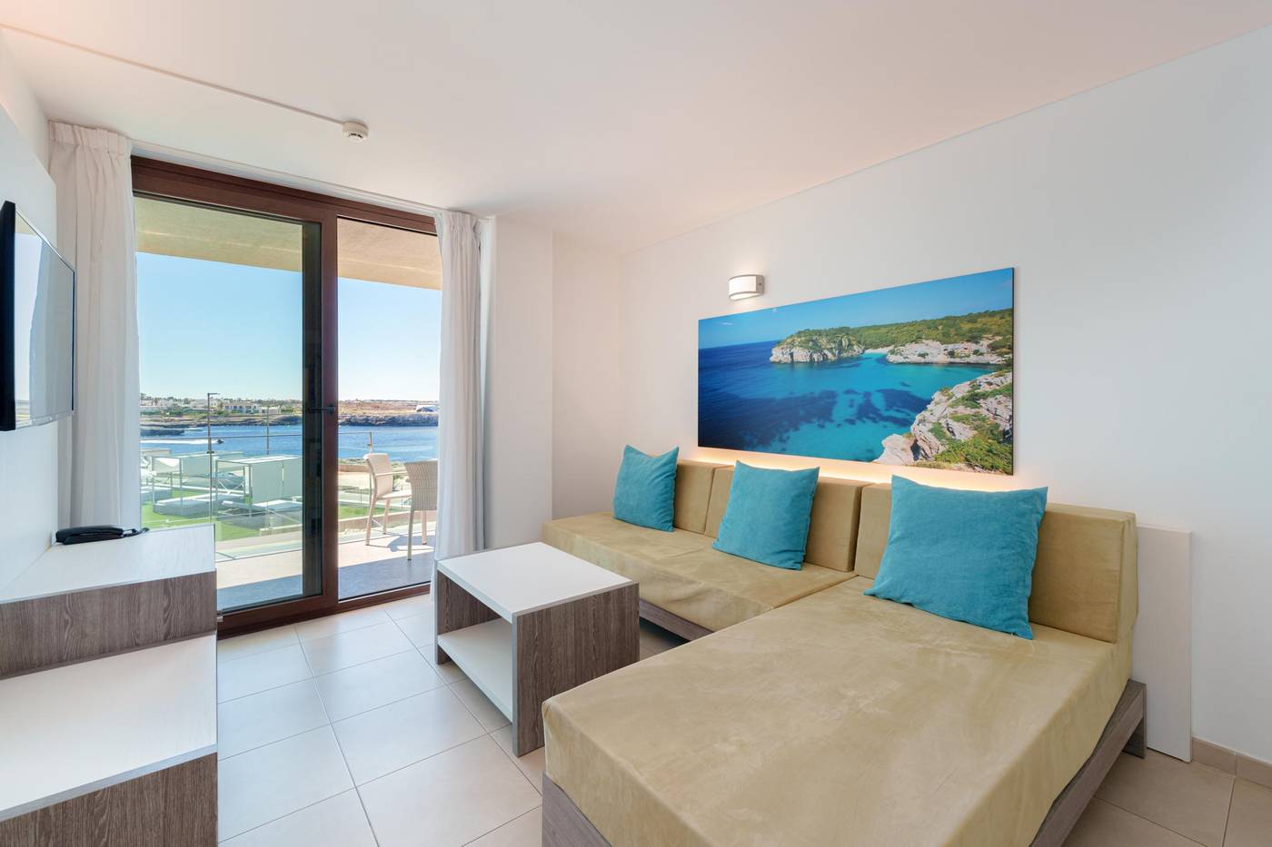 Caprice-Skyline-Aparthotel-Room-37