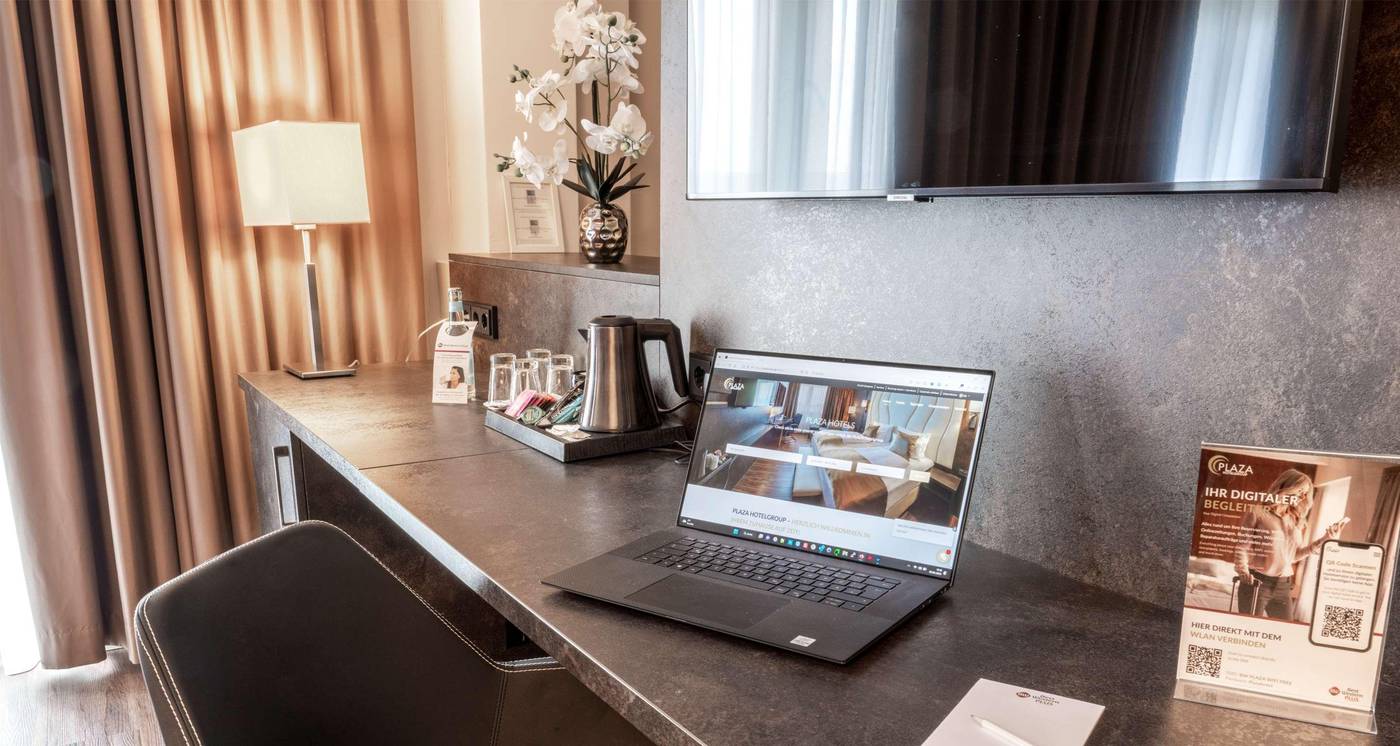 Best-Western-Plus-Plaza-Berlin-Kurfuerstendamm-Room-10