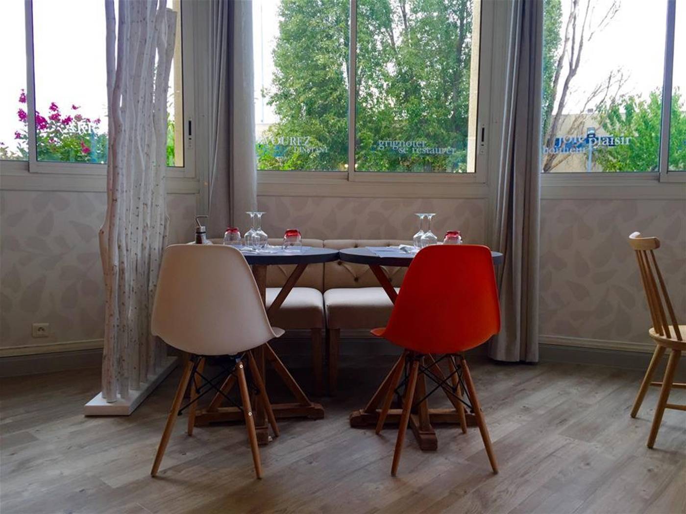 Kyriad Lyon Bron Le Cottage - France - BRON - General view - 3