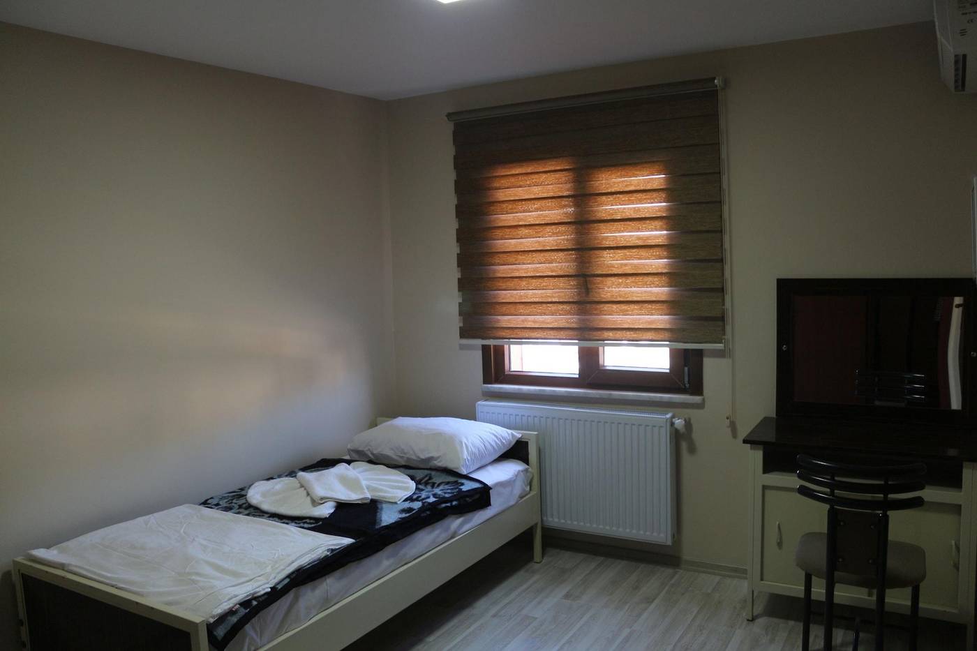 Beyoglu-Huzur-Hotel-Room-22