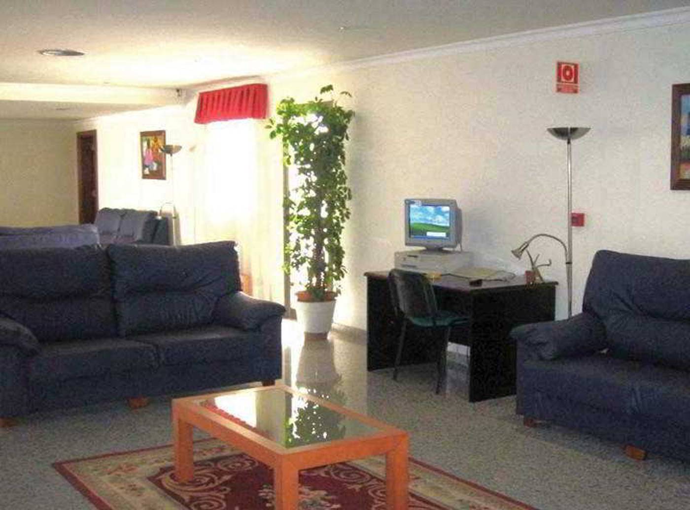 Avenida-de-Canarias-Lobby-14