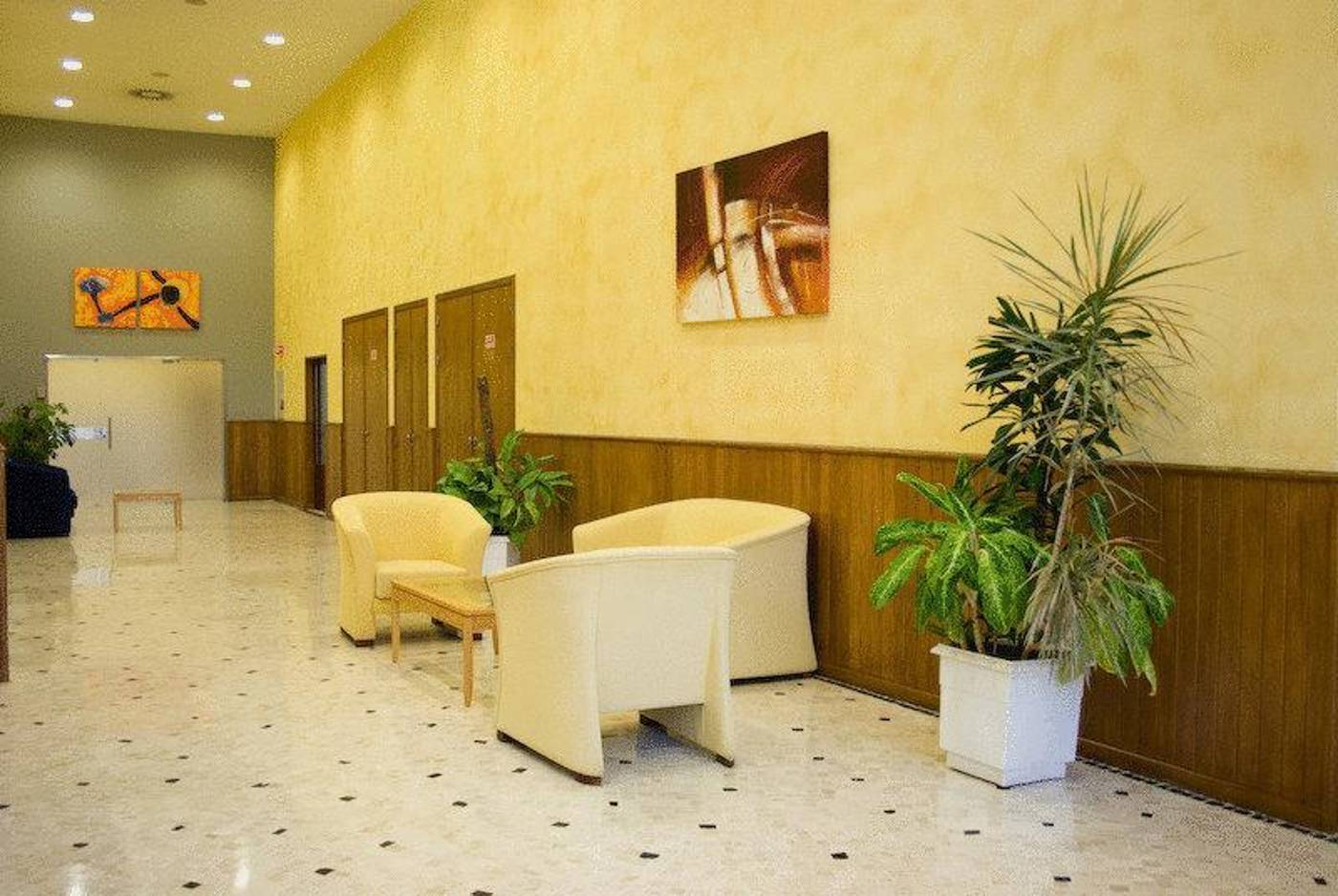 Clube-Praia-Mar-Lobby-24