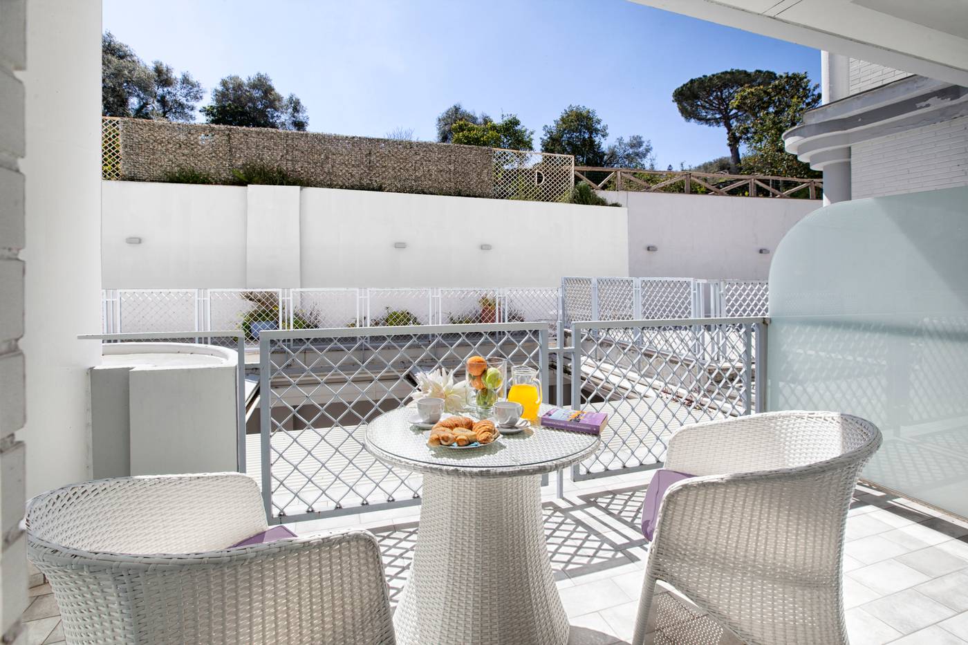 Atlantic-Palace-Room-6