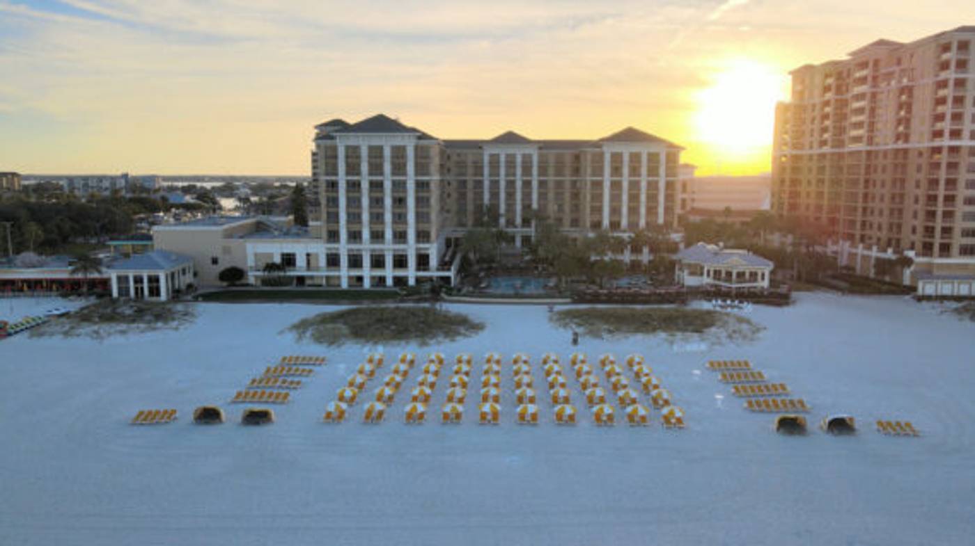 Sandpearl Resort