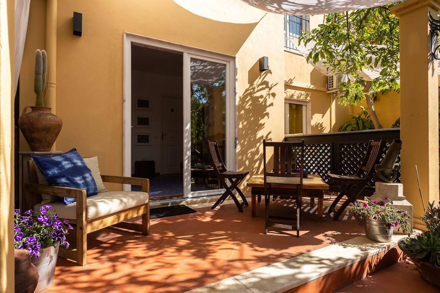 Geronimo-Guest-House-Bel-m-Terrace-51