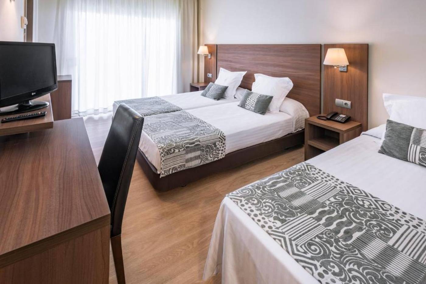 Golden-Acqua-Salou-Room-12