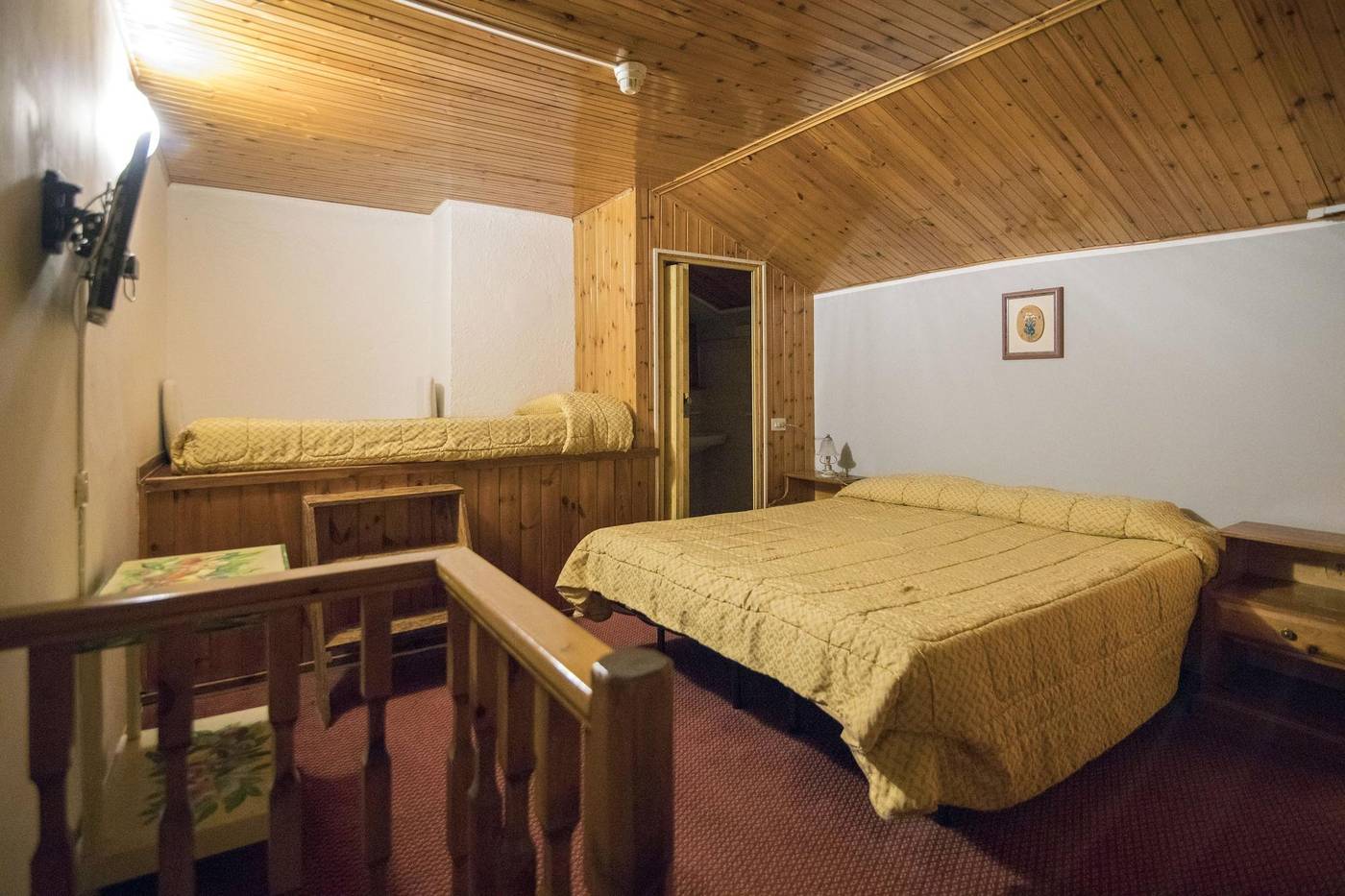 Hotel-Pinguino-Room-10