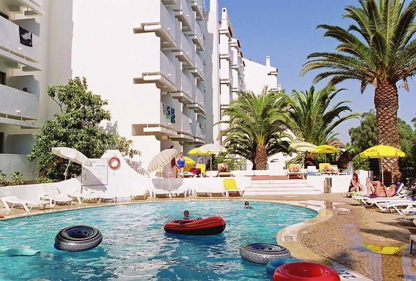 Mirachoro-Albufeira-Pool-5