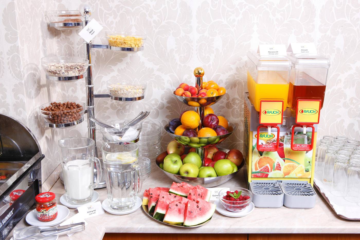 Six-Inn-Hotel-Restaurant-22