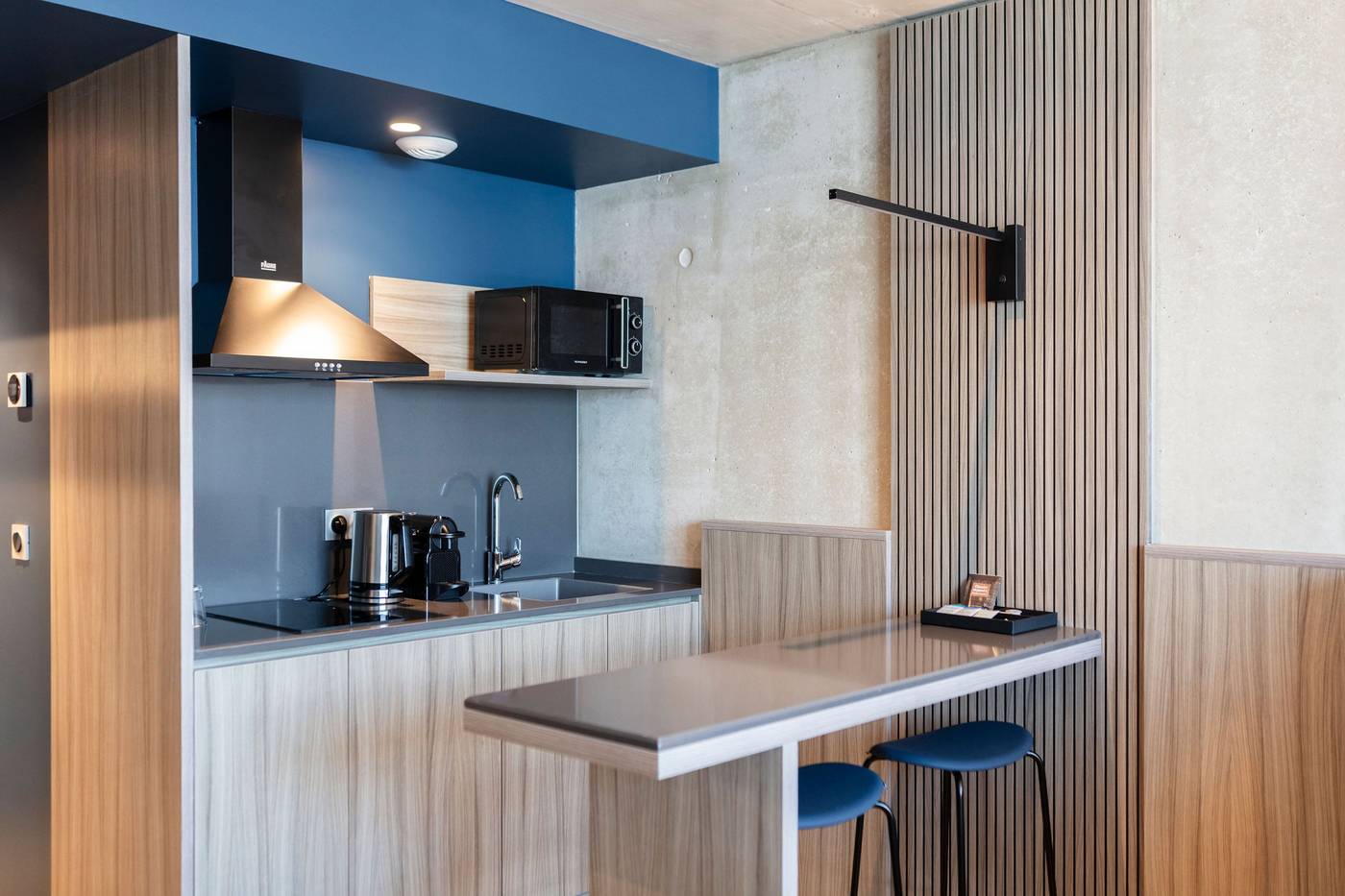 Ki-Space-Hotel---Spa-near-Disneyland-Paris-Room-16