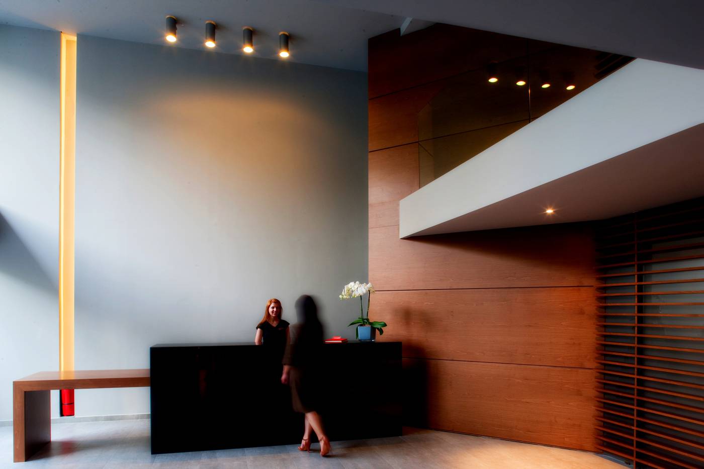 Oktober-Downtown-Boutique-Hotel-Lobby-39