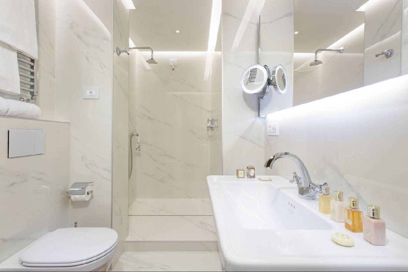 Degli-Artisti-Hotel-General-view-32