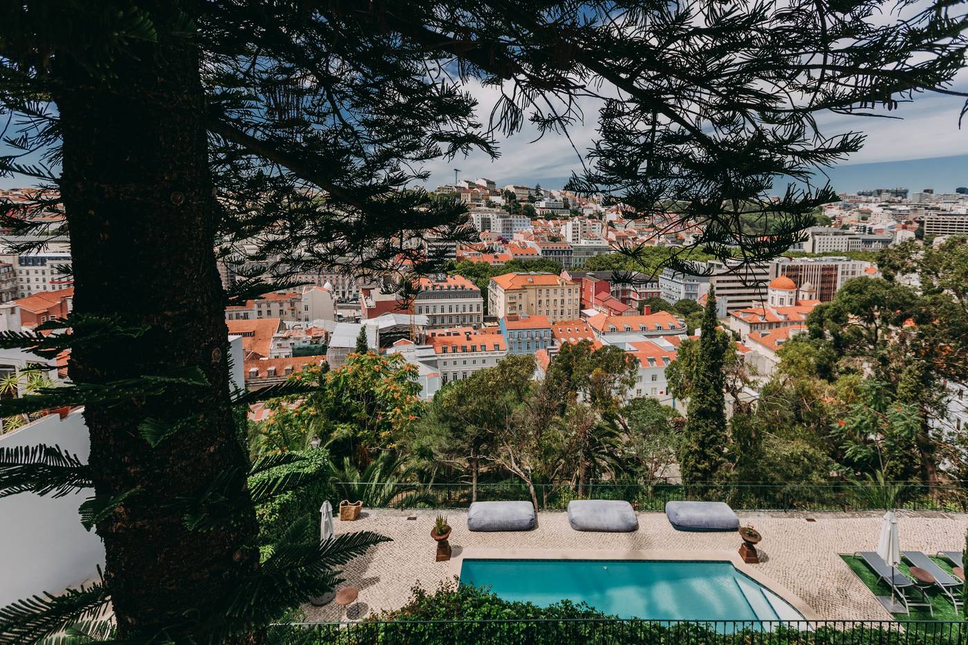 Torel-Palace-Lisboa-Pool-77