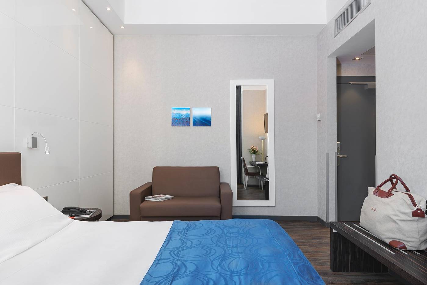 c-hotels-Atlantic-Room-25