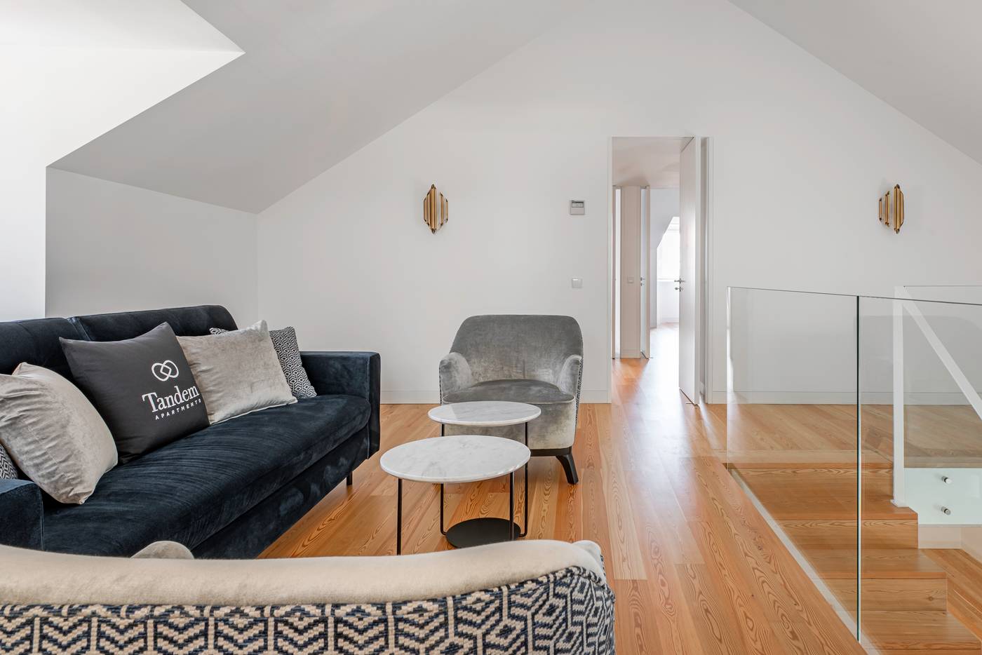 Tandem-Palacio-Alfama-Suites-Room-4