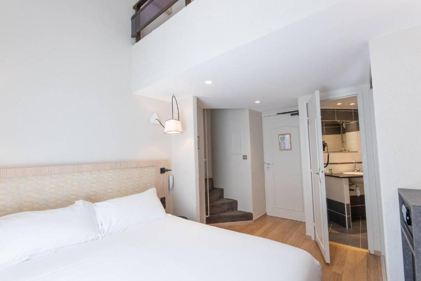 Hotel-Vendome-Room-36